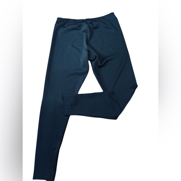 Adidas, Black Sport Leggings, Comfort and Performance, Medium 🏃‍♀️‍➡️ - Picture 6 of 8